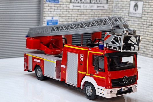 MERCEDES ATEGO 1530F Fire engine 1:50 Scale Model