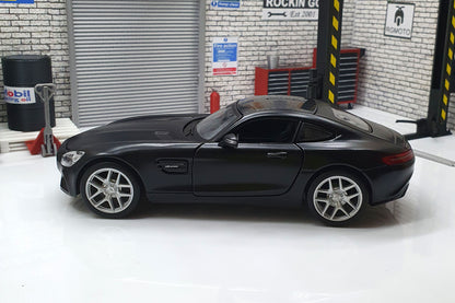 Mercedes Benz Amg Gt (Matte) Black Collection  1:24 Scale