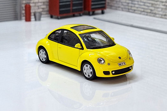 Modern Volkswagen Beetle Yellow 1:43 Scale