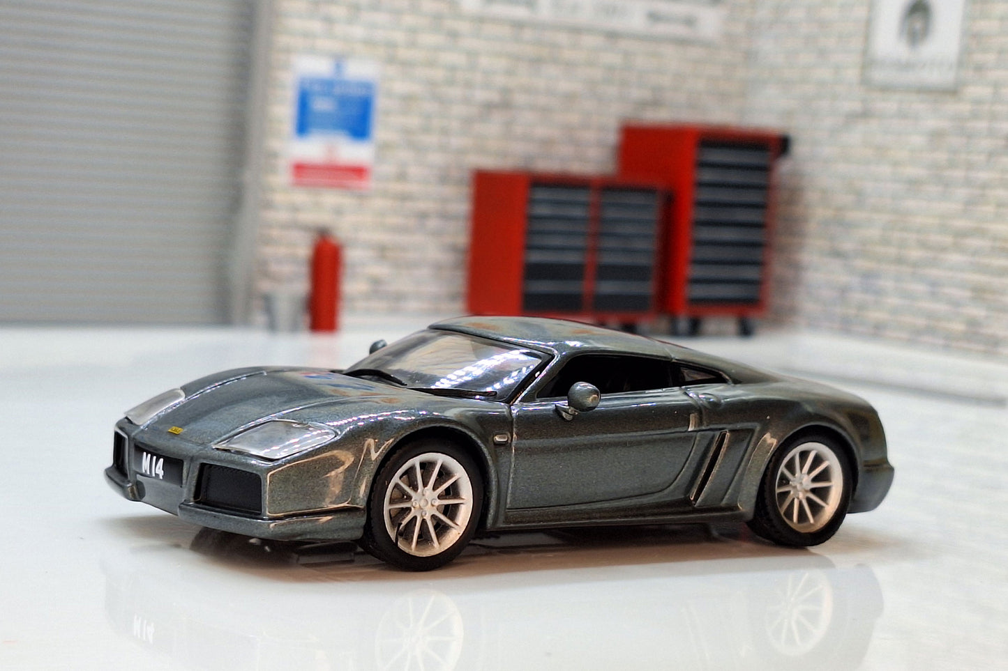 Noble M14 2004 Cased 1:43 Scale