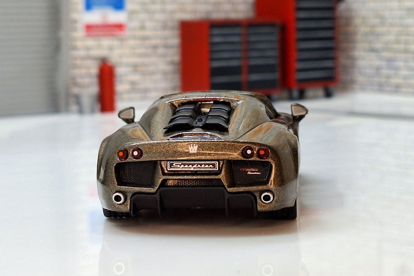 Noble M600 Speedster 2017 Cased  1:43 Scale