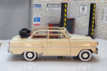 Opel Olympia Rekord Cabrio Limousine 1954 1:24 Scale