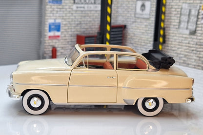 Opel Olympia Rekord Cabrio Limousine 1954 1:24 Scale