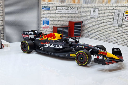 Radio Control RC Red Bull F1 Formula 1 Car Max Verstappen #1 1:24 Scale Premium Car