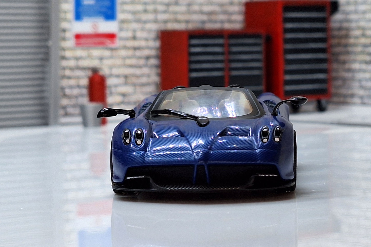 Pagani Huayra Roadster 201 Cased 1:43 Scale Supercar