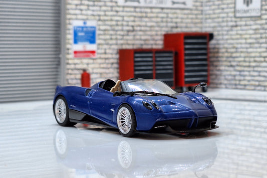 Pagani Huayra Roadster 201 Cased 1:43 Scale Supercar