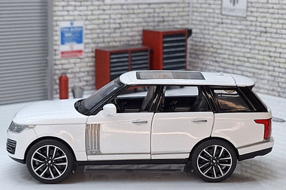 Range Rover 50th Anniversary Version White 1:32 Scale Car Model with Sounds & Light