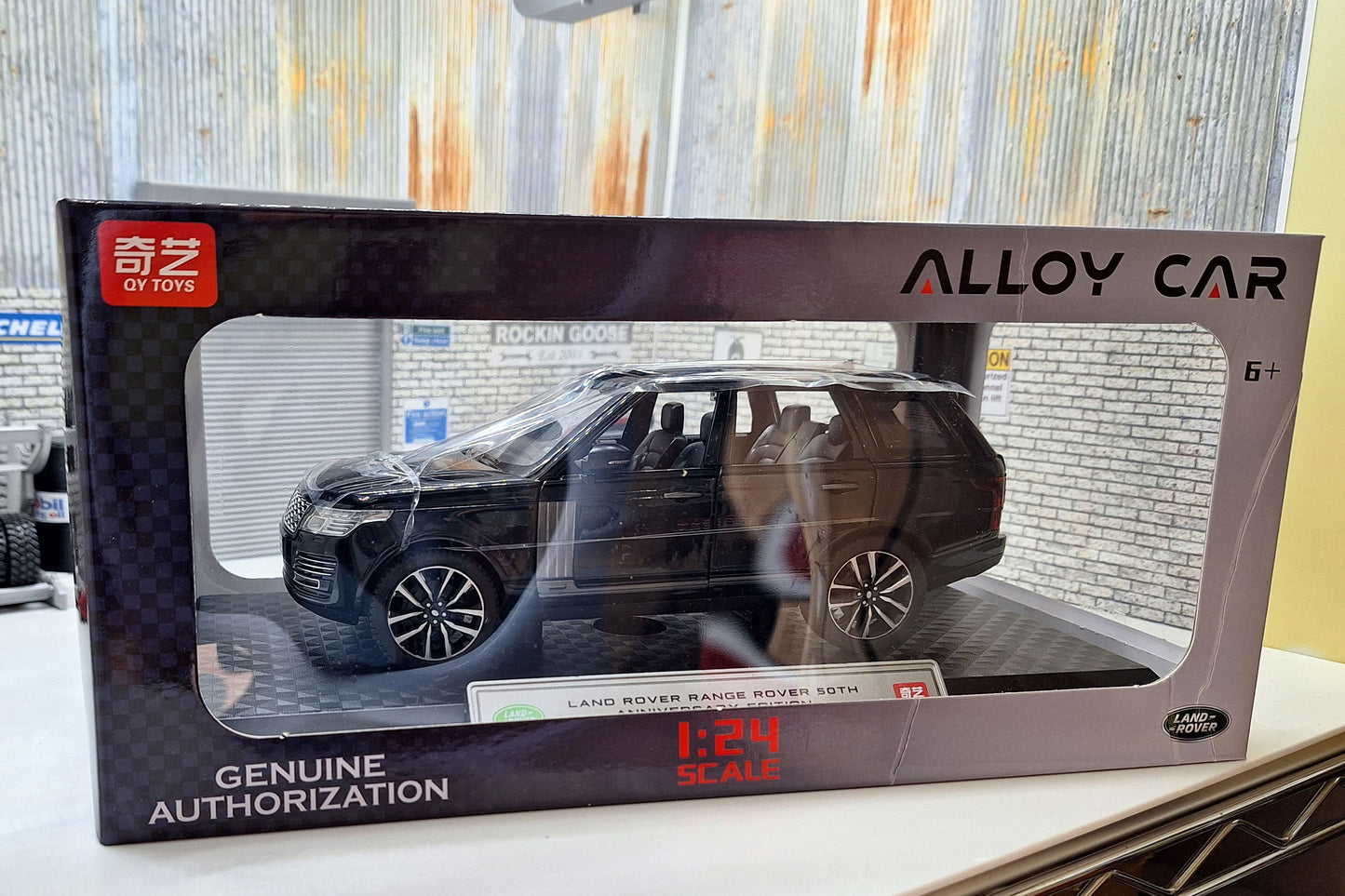 Range Rover 50th Anniversary Version Black 1:24 Scale Car Model with Sounds & Light