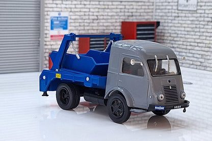 Renault 2.5 Ton Skip Truck 19561:43 Scale Model