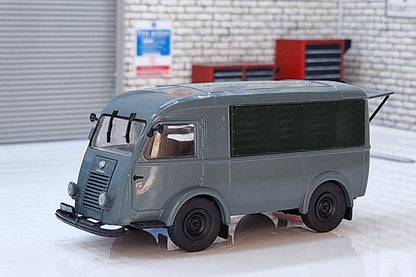 Renault 206 E1 Merchant Grocers Van 1956 1:43 Scale Model