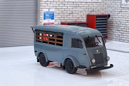 Renault 206 E1 Merchant Grocers Van 1956 1:43 Scale Model