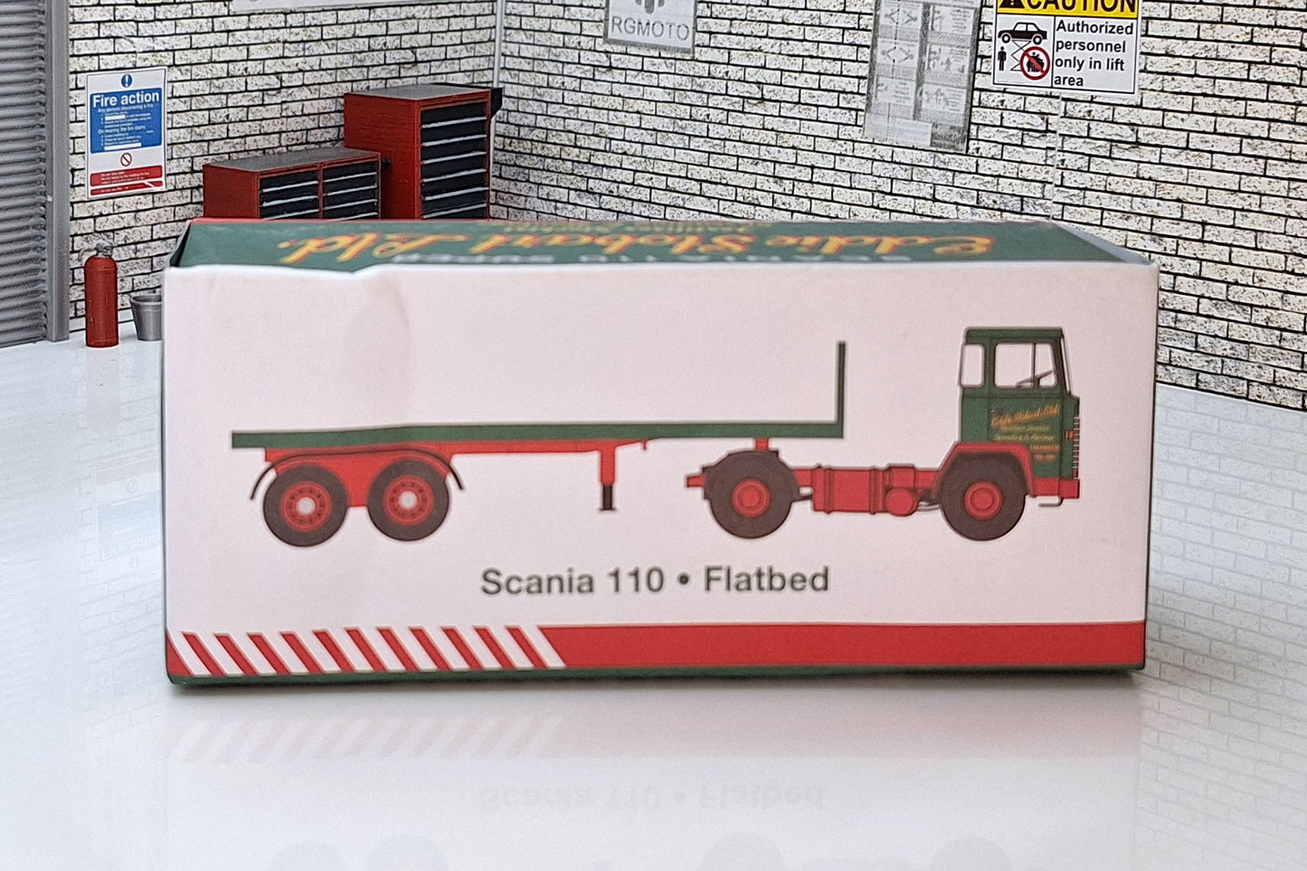 Scania 110  Flatbed Trailer Eddie Stobart Truck 1:76 Scale Model