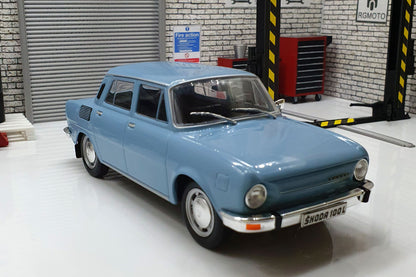 Skoda 100L 1974 - Blue 1:24 Scale