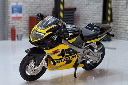 Suzuki GSX-R600 1:18 Scale Motorcycle Yellow/black