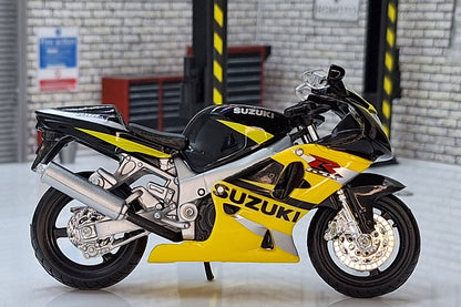 Suzuki GSX-R600 1:18 Scale Motorcycle Yellow/black