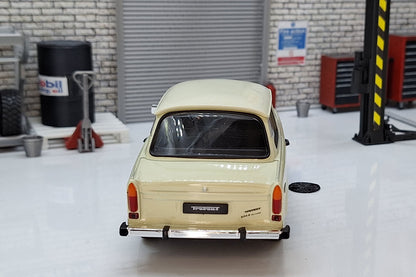 Trabant 601 Beige 1:24 Scale Car Model