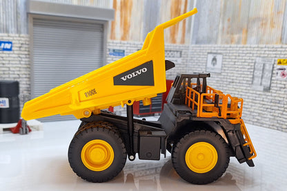 VOLVO R100E RIGID HAULER 1:60 Scale Model