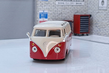 VW Volkswagen Slammed Camper Van Samba Red  1:32