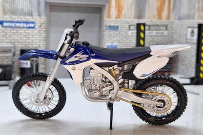 Yamaha YZ450F S Blue 1:12 Scale