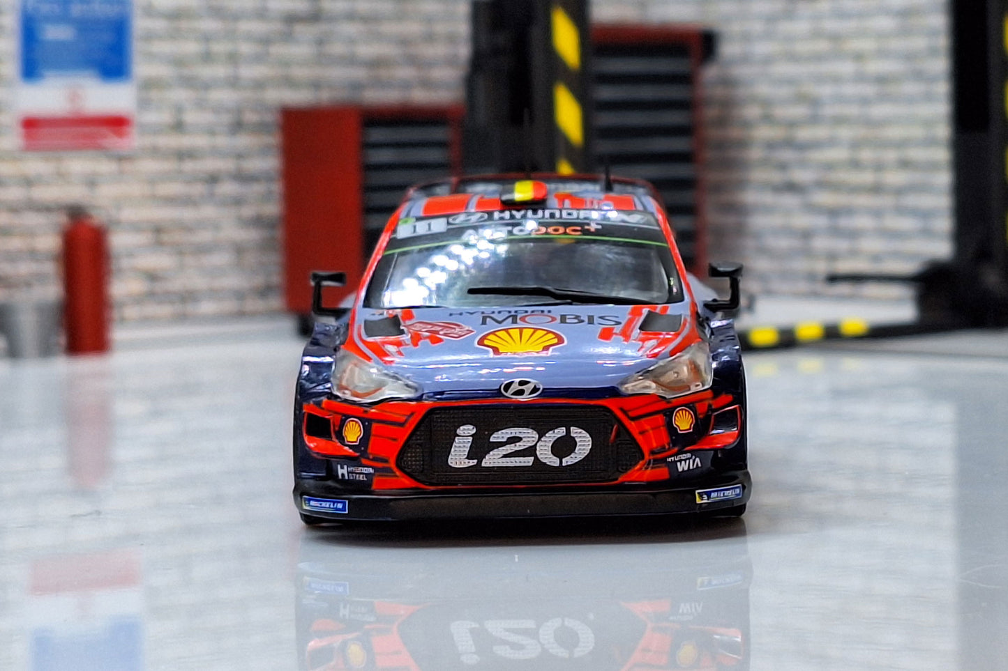 Hyundai I20 Coupe 2019 Thiery Neuville #11  1:43 Scale