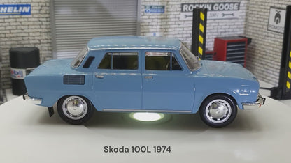 Skoda 100L 1974 - Blue 1:24 Scale