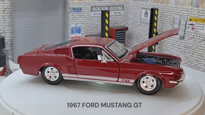 1967 FORD MUSTANG GT Red 1:24 Scale Car