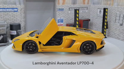 Lamborghini Aventador LP700-4 1:24 Scale