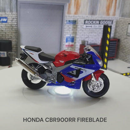 Honda CBR900RR Fireblade - Red/Blue 1:18 Scale Motorcycle