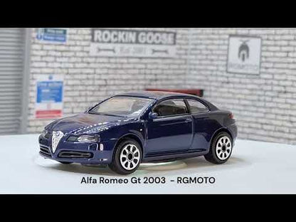 Alfa Romeo GT 2003 Dk. Blue 1:43 Scale Bburago