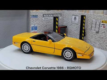 Chevrolet Corvette 1986 Yellow 1:24 Scale