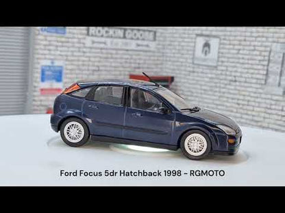 Ford Focus 5dr Hatchback - Blue 1998 1:43 Scale