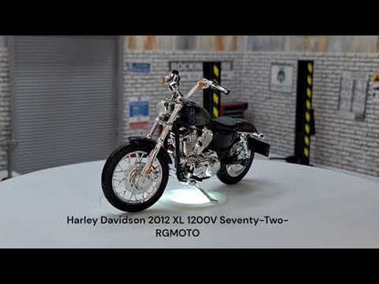 Harley Davidson 2012 XL 1200V Seventy-Two - Blue 1:18 Scale