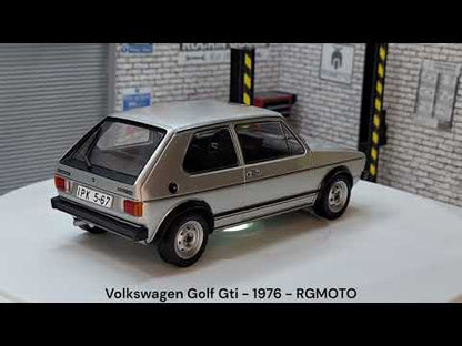 Volkswagen Golf Gti - 1976  Cased 1:24  Scale