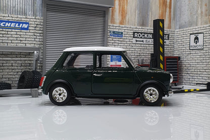 1969 MINI COOPER 1:24 Scale Car Model