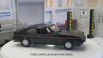 Ford Capri 2.8 Injection Black 1:24 Scale Car Model Bburango