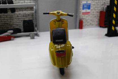 Vespa 50 ELESTART 1969 1:18 Scale Scooter