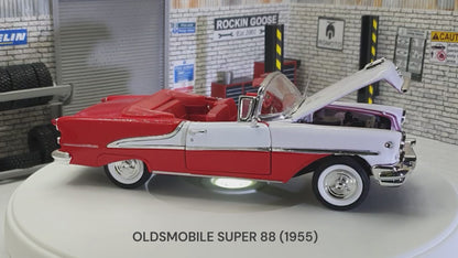 Oldsmobile Super 88 Convertible 1955 - Red/White  1:24 Scale