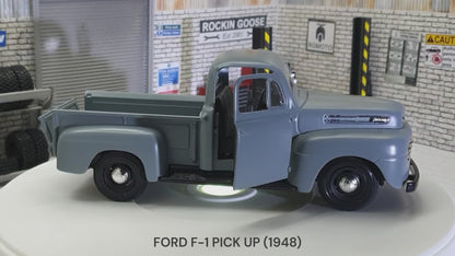 Ford F-1 Pick Up 1948 - Grey/Blue 1:24 Scale