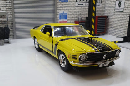 Ford Mustang Boss 302 1970 - Yellow  1:24 Scale