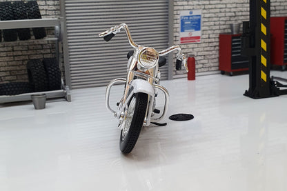 Harley Davidson K Model 1952 White 1:18 Scale Model