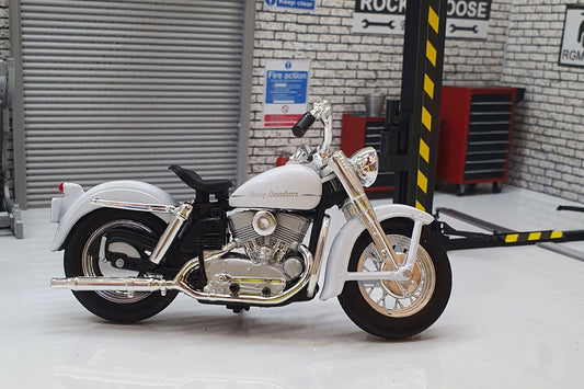 Harley Davidson K Model 1952 White 1:18 Scale Model