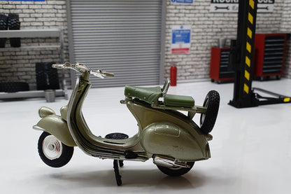 Vespa HOFFMANN 125 1951 1:18 Scale Scooter