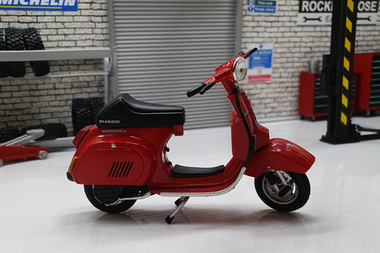 Vespa PK 50 Automatica 1985 1:18 Scale Scooter