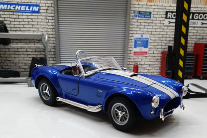 Shelby Cobra 427SC - Blue  1:24 Scale