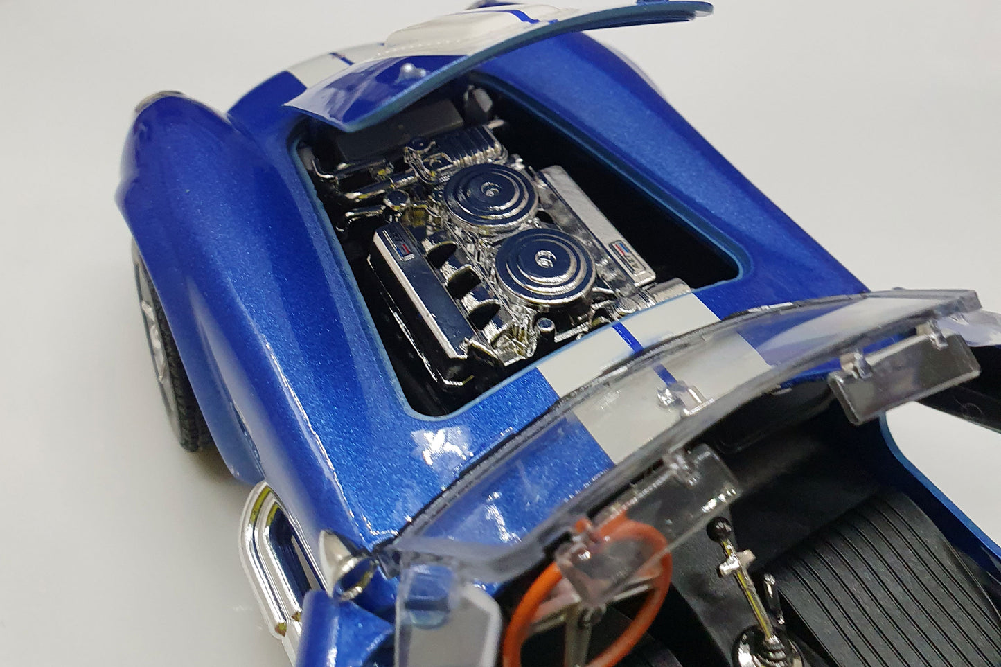 Shelby Cobra 427SC - Blue  1:24 Scale