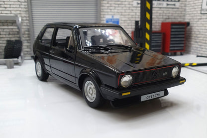 VW Volkswagen Golf GTI Mk 1 (1979) 1:24 Scale Car